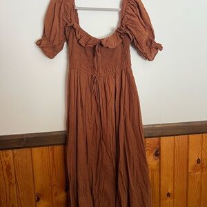 Peasant style ruched top dress